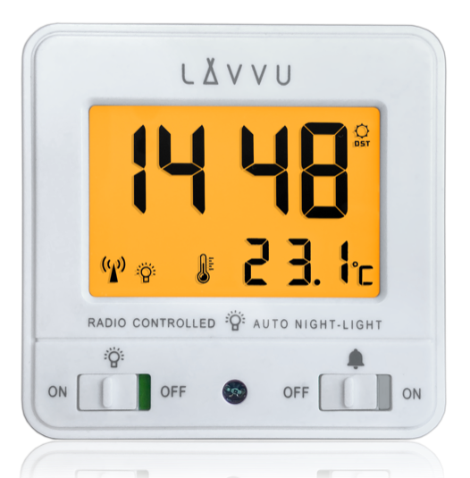 LAVVU Digitální bílý budík řízený rádiovým signálem NORDLYS bílý se světelným senzorem LAR0040