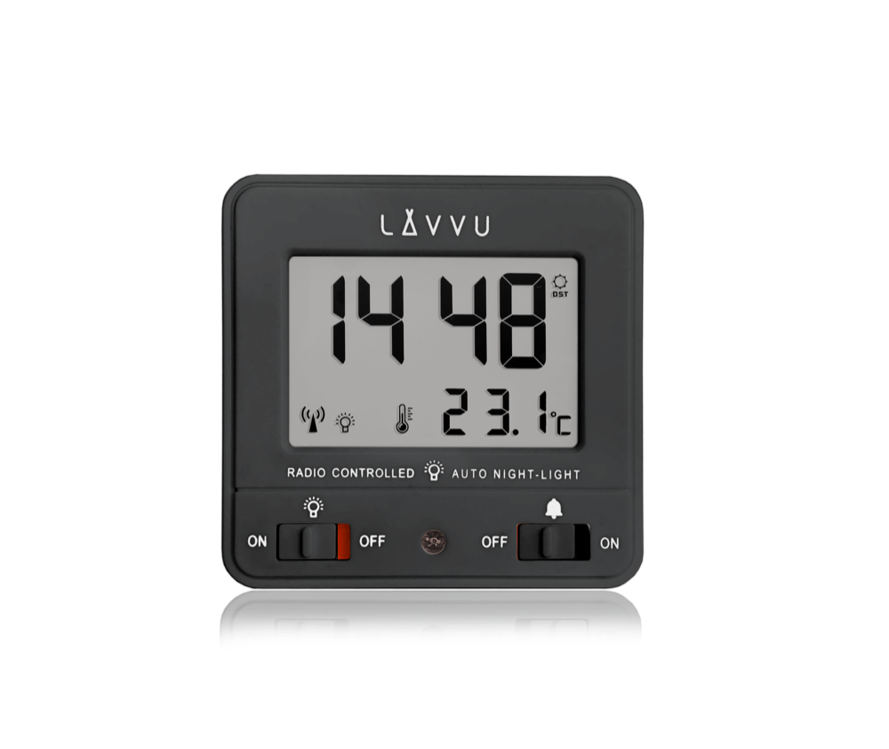 LAVVU Digitální černý budík řízený rádiovým signálem NORDLYS černý se světelným senzorem LAR0041